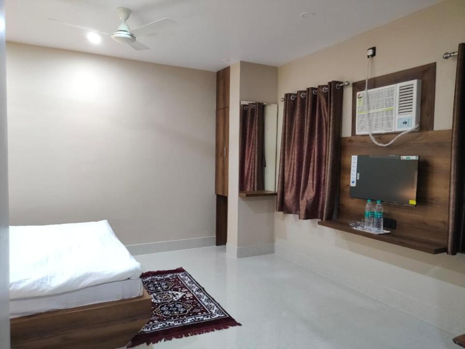 Hotel Vaishnavi Near Baba Dham Temple Deoghar Eksteriør bilde